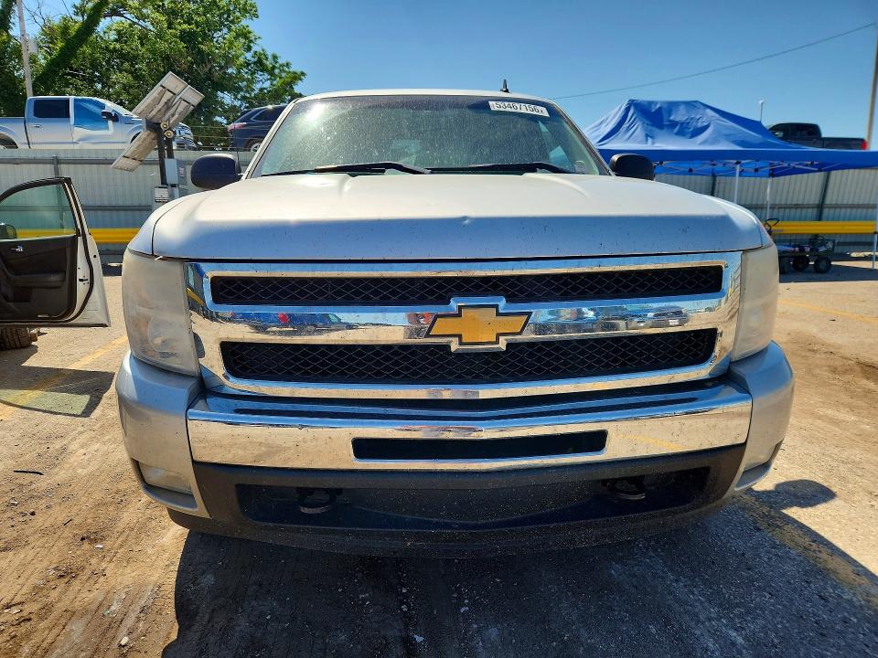 2011 Chevrolet Silverado მანქანა იყიდება აუქციონზე, vin: 3GCPKSE30BG287118, აუქციონის ნომერი: 53467156