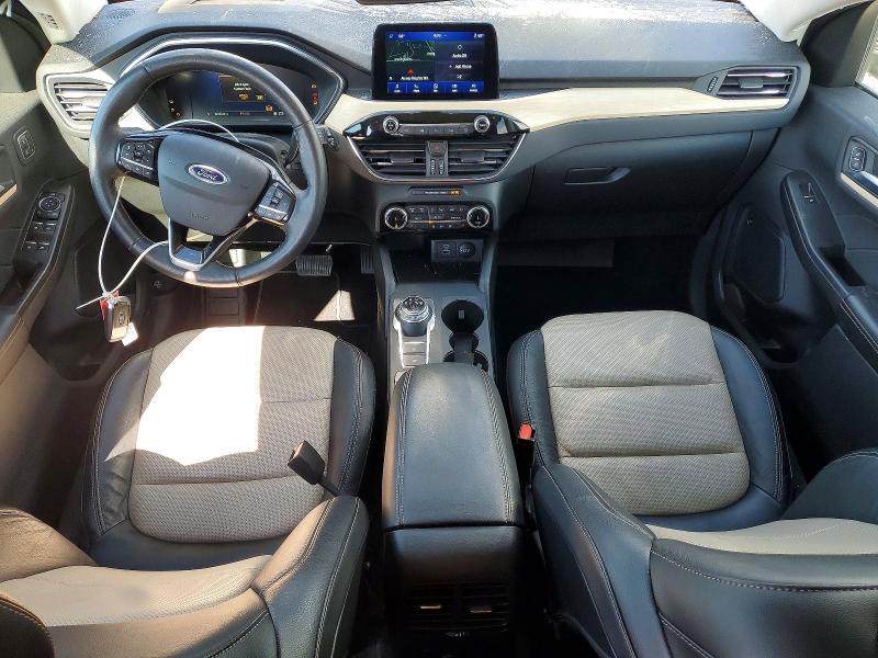 52694786 :رقم المزاد ، 1FMCU9DZ7NUB05399 vin ، 2022 Ford Escape مزاد بيع