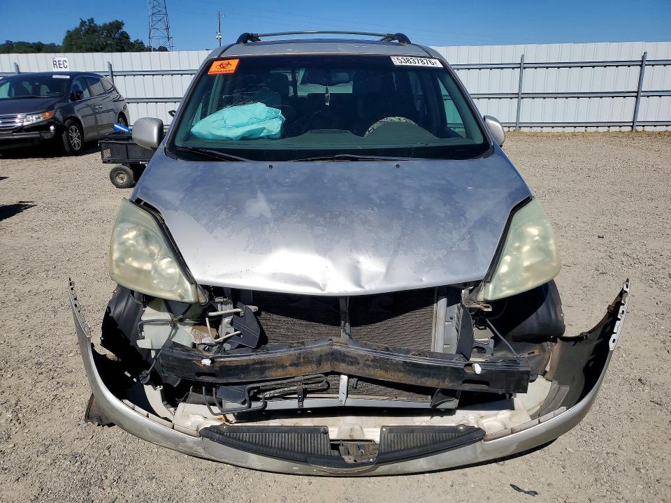 Продажа на аукционе авто 2004 Toyota Sienna, vin: 5TDZA22C04S032893, номер лота: 53837876