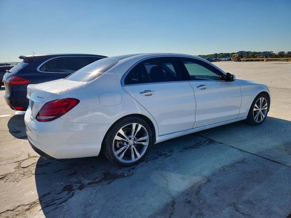 2015 Mercedes-benz C მანქანა იყიდება აუქციონზე, vin: 55SWF4KB0FU008705, აუქციონის ნომერი: 53280736