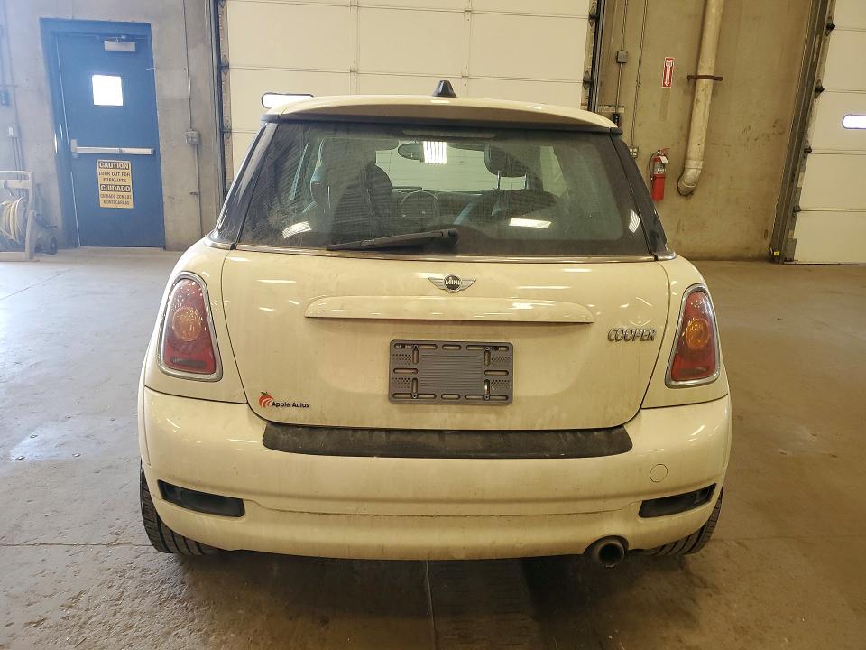 Продажа на аукционе авто 2010 Mini Cooper, vin: WMWMF3C58ATZ26717, номер лота: 55057666