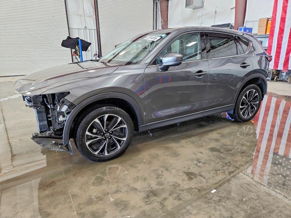 Продаж на аукціоні авто 2022 Mazda Cx-5, vin: JM3KFBEM5N0612501, номер лоту: 52944666