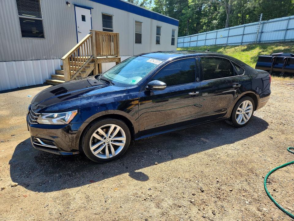 41629696 :رقم المزاد ، 1VWLA7A3XKC000856 vin ، 2019 Volkswagen Passat مزاد بيع