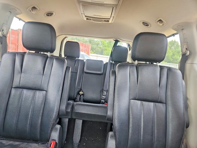 53079836 :رقم المزاد ، 2C4RC1BG6GR191003 vin ، 2016 Chrysler Town & Country مزاد بيع