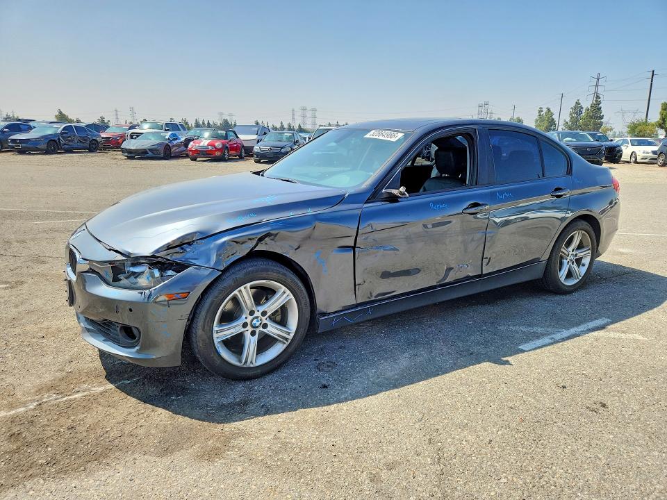 52864986 :رقم المزاد ، WBA3A5G59ENP33048 vin ، 2014 Bmw 328 مزاد بيع
