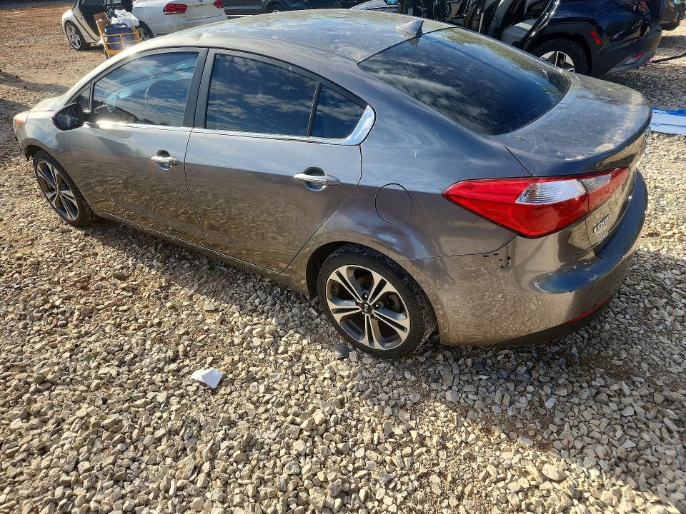 52663186 :رقم المزاد ، KNAFX4A8XG5474467 vin ، 2016 Kia Forte مزاد بيع