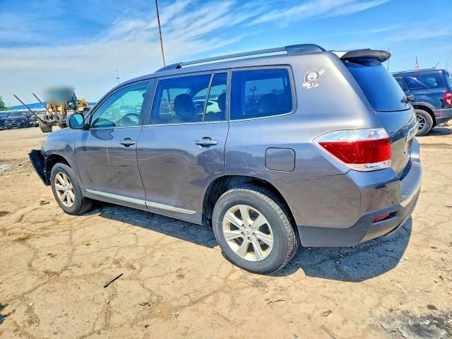 Продажа на аукционе авто 2011 Toyota Highlander, vin: 5TDBK3EH8BS041799, номер лота: 54182296