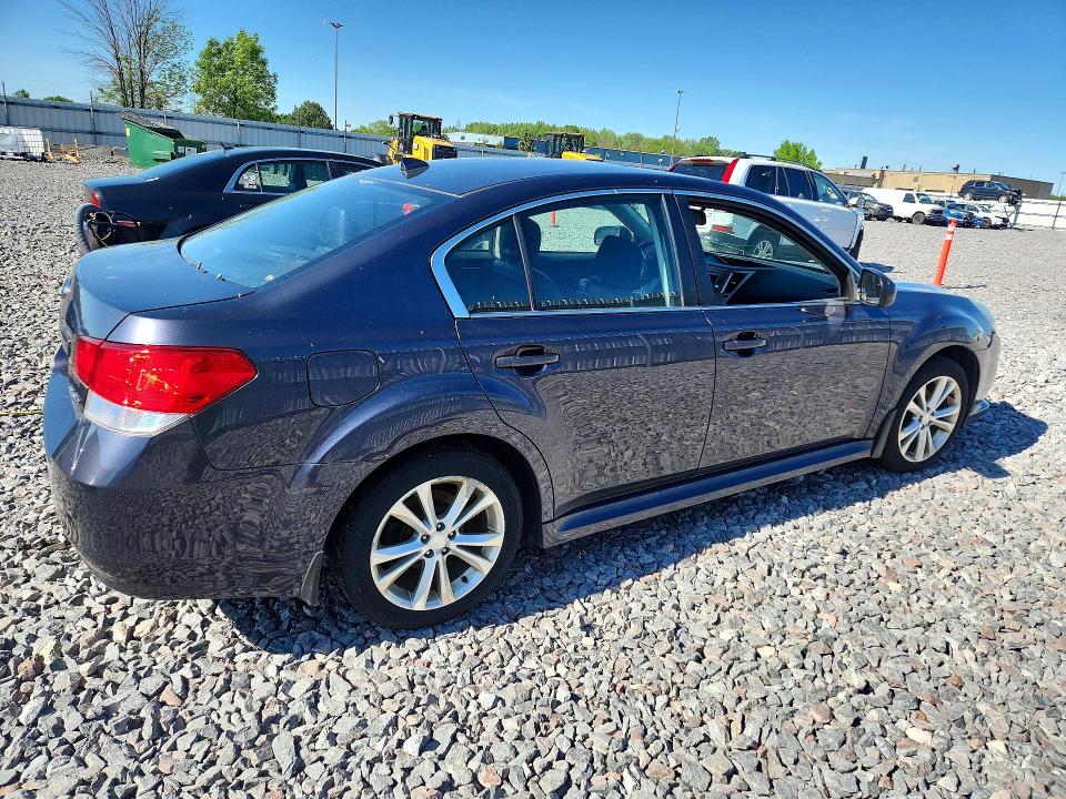 2013 Subaru Legacy მანქანა იყიდება აუქციონზე, vin: 4S3BMCK66D3037011, აუქციონის ნომერი: 54691806
