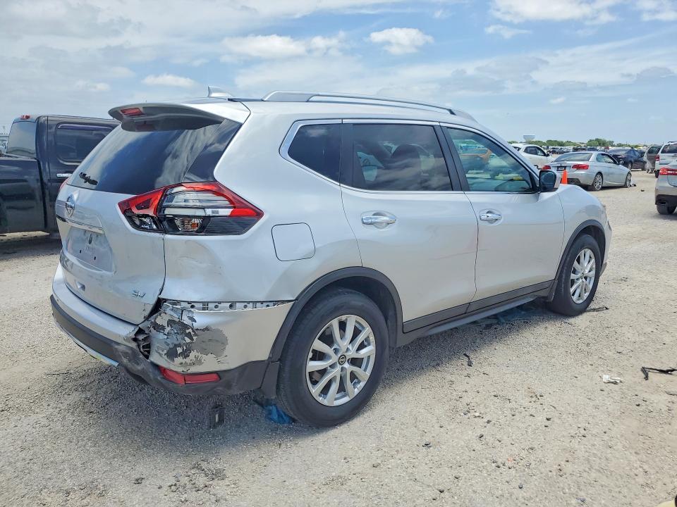Aukcja sprzedaży 2017 Nissan Rogue, vin: 5N1AT2MT0HC800847, numer aukcji: 55692346