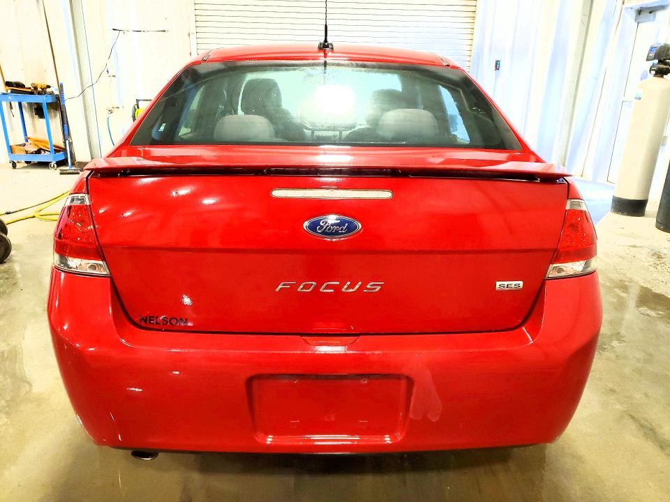 50755266 :رقم المزاد ، 1FAHP3GNXBW136031 vin ، 2011 Ford Focus مزاد بيع