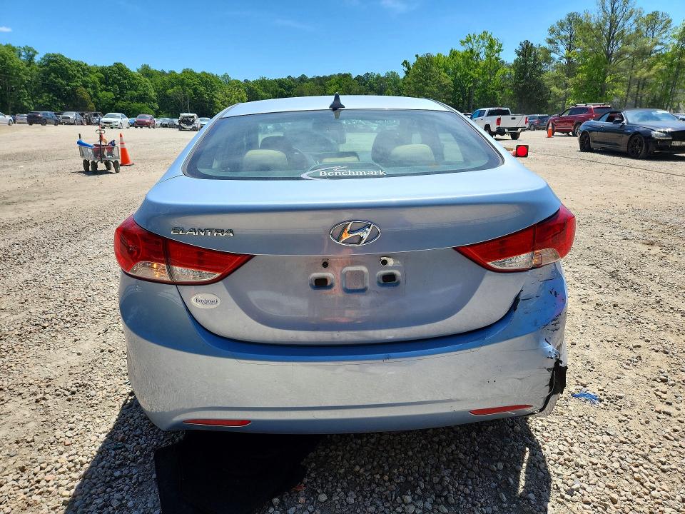 Продажа на аукционе авто 2012 Hyundai Elantra, vin: KMHDH4AE8CU425034, номер лота: 53942386