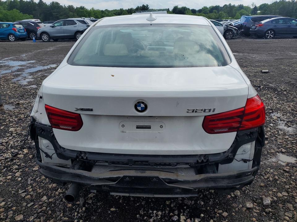 2018 Bmw 320 მანქანა იყიდება აუქციონზე, vin: WBA8E5G55JNV02975, აუქციონის ნომერი: 55338206