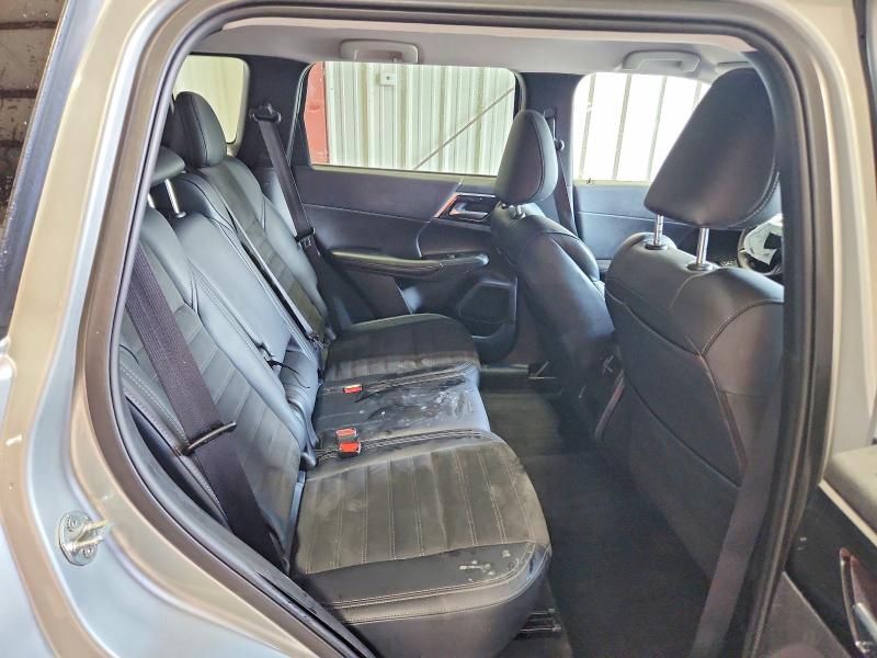 54637286 :رقم المزاد ، JA4J3VA84RZ082685 vin ، 2024 Mitsubishi Outlander مزاد بيع