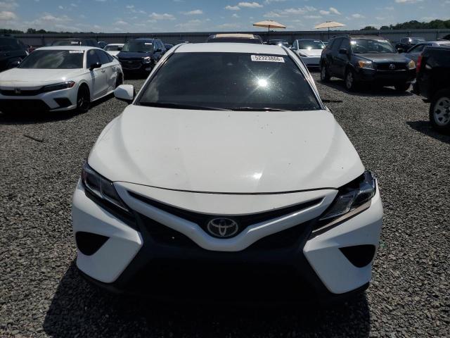 52323866 :رقم المزاد ، 4T1B11HK0KU851286 vin ، 2019 Toyota Camry مزاد بيع