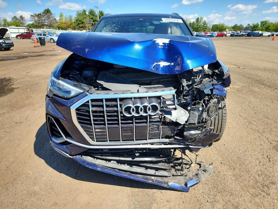 Продажа на аукционе авто 2022 Audi Q3, vin: WA1DECF33N1133272, номер лота: 52856256