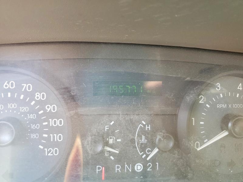 51192606 :رقم المزاد ، 2MEFM74V86X632430 vin ، 2006 Mercury Grand Marquis مزاد بيع