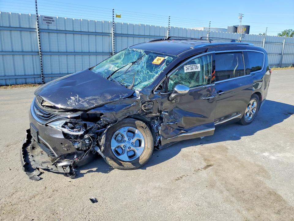 Продажа на аукционе авто 2018 Chrysler Pacifica, vin: 2C4RC1N70JR358815, номер лота: 54150706