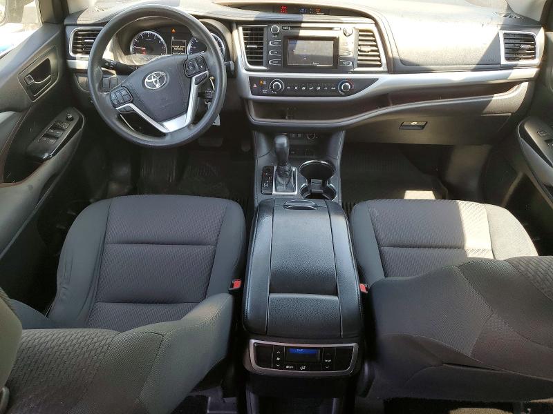 54184136 :رقم المزاد ، 5TDZZRFH3JS236901 vin ، 2018 Toyota Highlander مزاد بيع