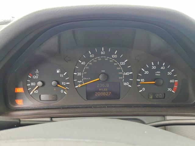 2001 Mercedes-benz E მანქანა იყიდება აუქციონზე, vin: WDBJH65J01B276815, აუქციონის ნომერი: 55747956