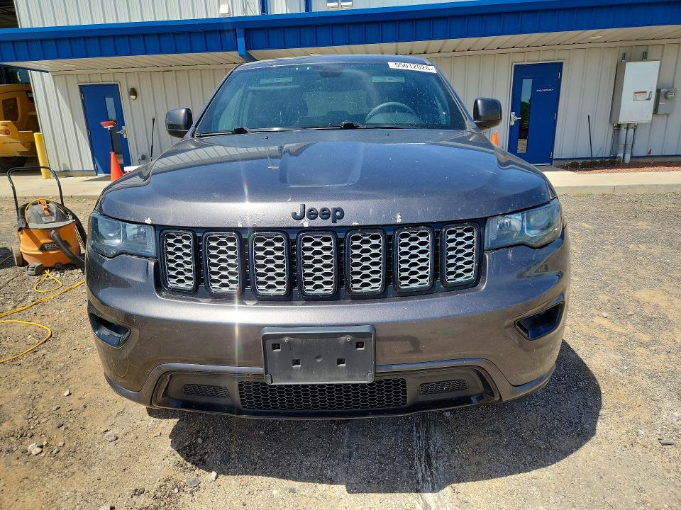 Продаж на аукціоні авто 2017 Jeep Grand Cherokee, vin: 1C4RJFAGXHC866267, номер лоту: 55012026