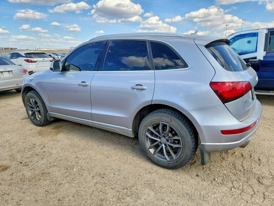 2015 Audi Q5 მანქანა იყიდება აუქციონზე, vin: WA1LFCFP1FA100140, აუქციონის ნომერი: 50625256