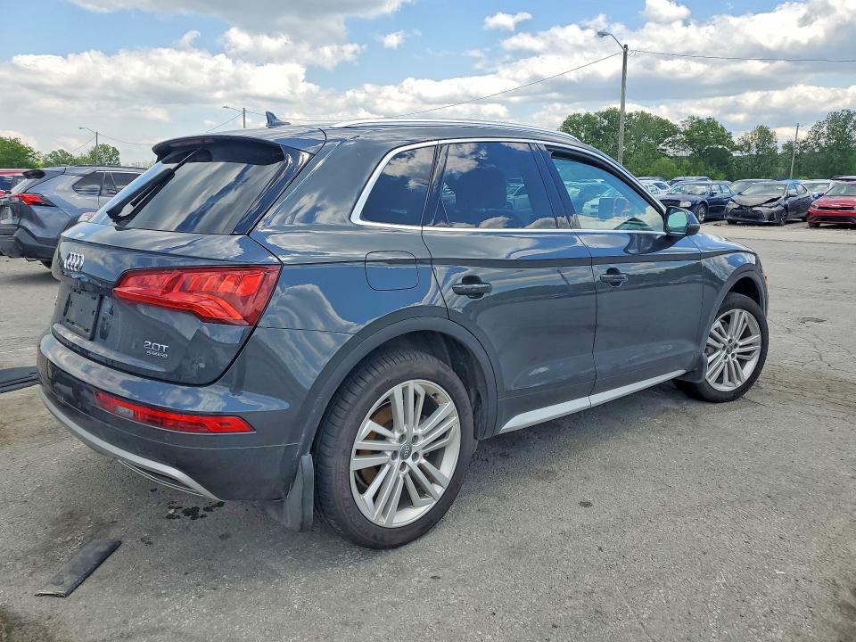52141196 :رقم المزاد ، WA1CNAFY7J2205123 vin ، 2018 Audi Q5 مزاد بيع