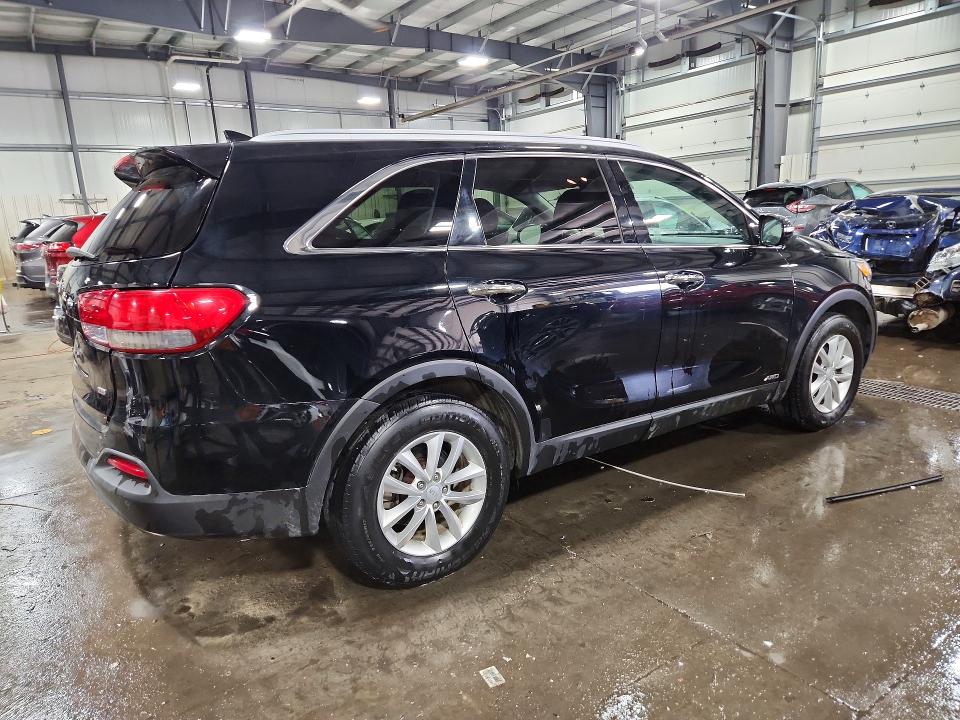 2018 Kia Sorento მანქანა იყიდება აუქციონზე, vin: 5XYPGDA39JG427487, აუქციონის ნომერი: 53247996