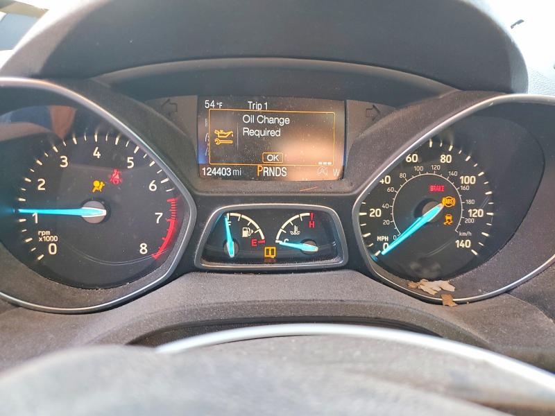 52584376 :رقم المزاد ، 1FMCU0GD7KUA04967 vin ، 2019 Ford Escape مزاد بيع