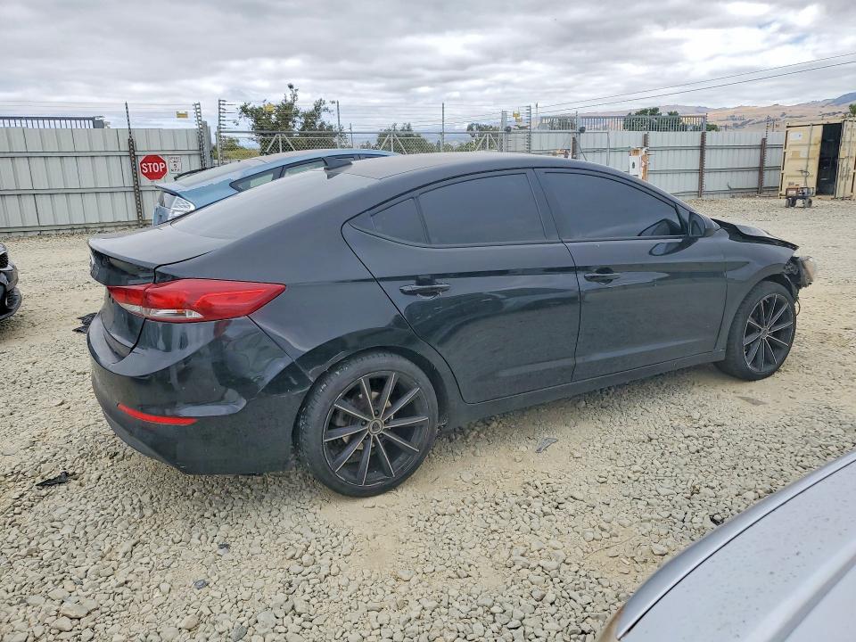 Продажа на аукционе авто 2018 Hyundai Elantra, vin: 5NPD84LF3JH270670, номер лота: 54828646