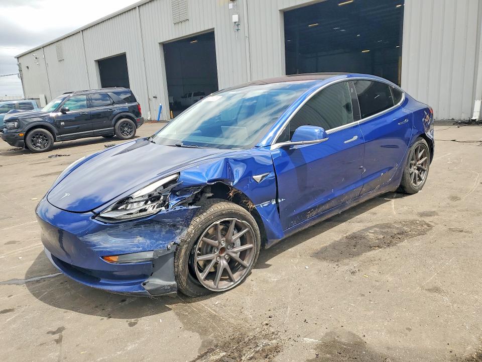 Auction sale of the 2018 Tesla Model 3, vin: 5YJ3E1EA0JF005580, lot number: 53765006