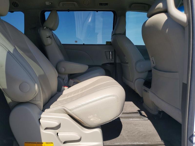 Продажа на аукционе авто 2012 Toyota Sienna, vin: 5TDYK3DC8CS247657, номер лота: 53430536