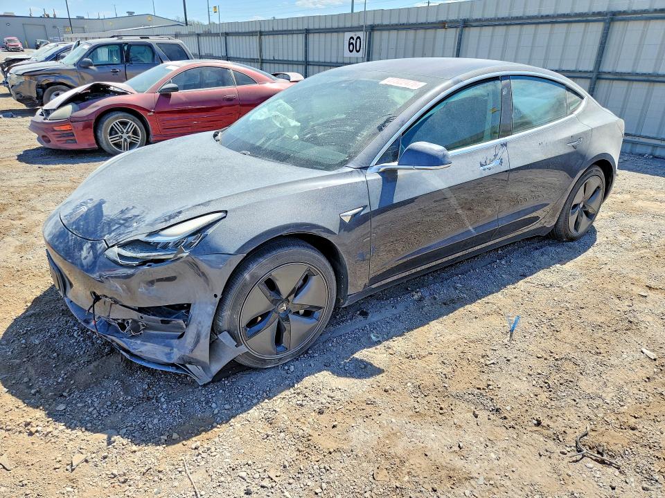 2018 Tesla Model 3 მანქანა იყიდება აუქციონზე, vin: 5YJ3E1EA8JF123862, აუქციონის ნომერი: 47322476