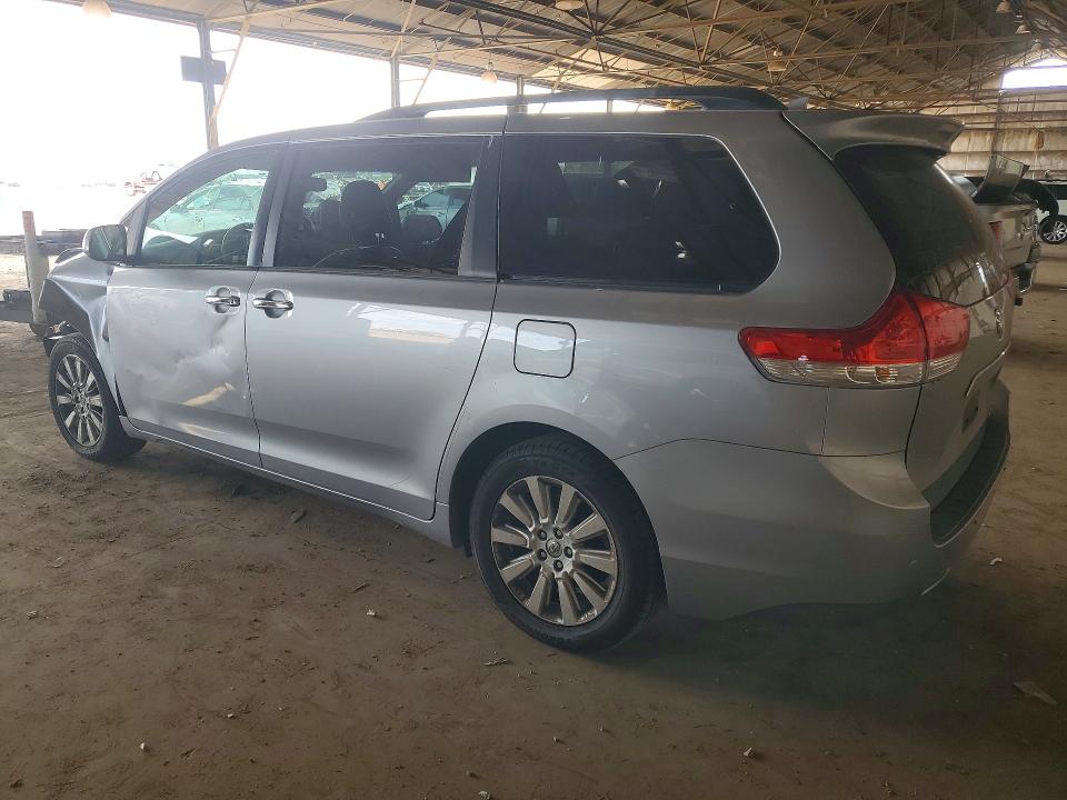 2013 Toyota Sienna მანქანა იყიდება აუქციონზე, vin: 5TDDK3DC2DS067350, აუქციონის ნომერი: 52923086
