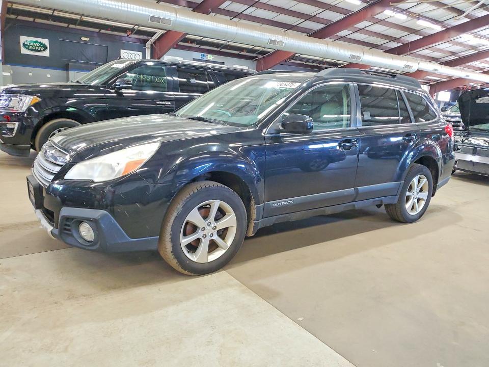 2014 Subaru Outback მანქანა იყიდება აუქციონზე, vin: 4S4BRBLC8E3312892, აუქციონის ნომერი: 55368476