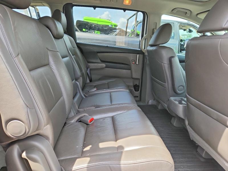 53992356 :رقم المزاد ، 5FNRL5H66DB055564 vin ، 2013 Honda Odyssey مزاد بيع