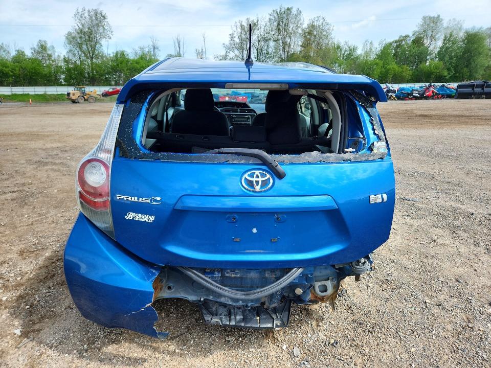 Продажа на аукционе авто 2013 Toyota Prius C, vin: JTDKDTB38D1543473, номер лота: 53238106