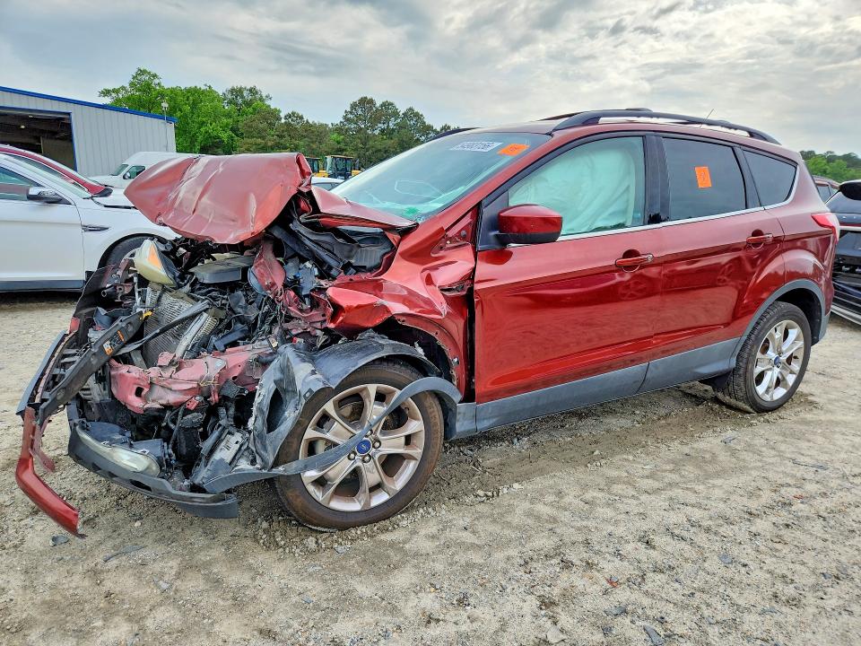 2014 Ford Escape მანქანა იყიდება აუქციონზე, vin: 1FMCU0GX1EUE34962, აუქციონის ნომერი: 54983156