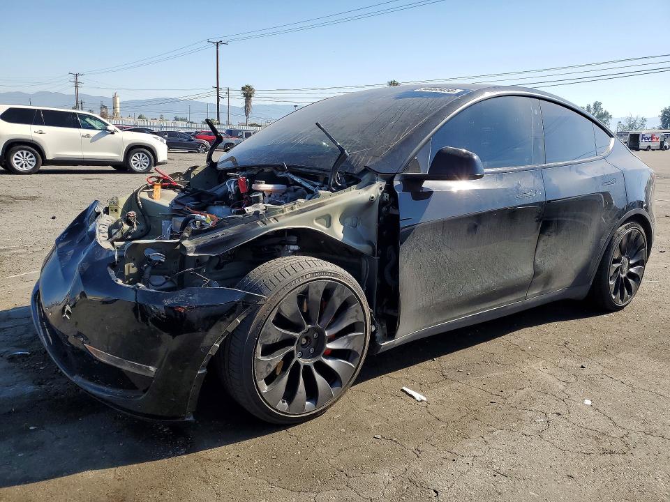 54465456 :رقم المزاد ، 7SAYGDEF7NF407781 vin ، 2022 Tesla Model Y مزاد بيع