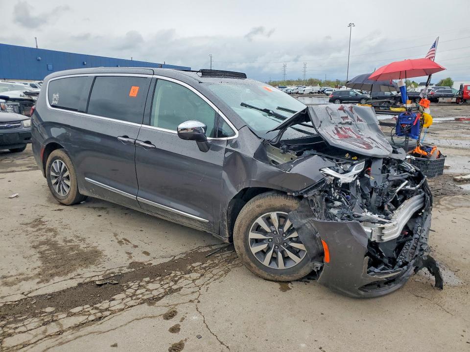 Продаж на аукціоні авто 2022 Chrysler Pacifica, vin: 2C4RC1S79NR123226, номер лоту: 52002866
