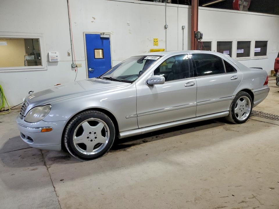52718086 :رقم المزاد ، WDBNG70J13A330102 vin ، 2003 Mercedes-benz S مزاد بيع