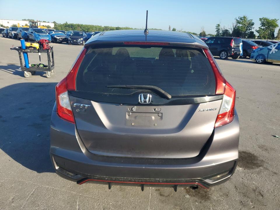 Продаж на аукціоні авто 2018 Honda Fit, vin: 3HGGK5H68JM716286, номер лоту: 52683426