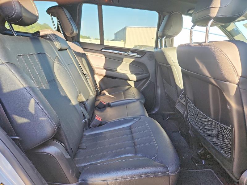 53203156 :رقم المزاد ، 4JGDF6EE6JB119356 vin ، 2018 Mercedes-benz Gls مزاد بيع