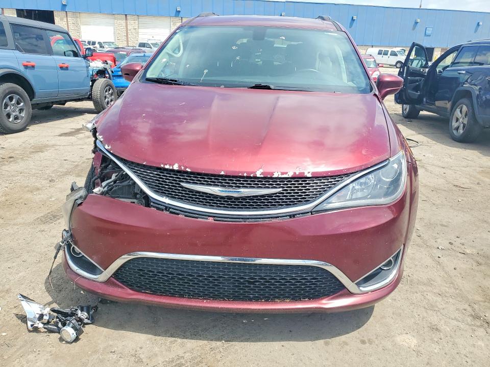 53183766 :رقم المزاد ، 2C4RC1BG7HR583795 vin ، 2017 Chrysler Pacifica مزاد بيع
