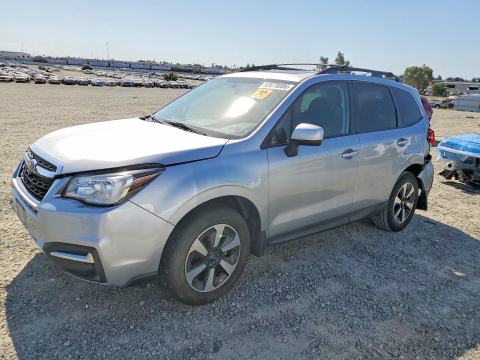 Продажа на аукционе авто 2018 Subaru Forester, vin: JF2SJAGC0JH592743, номер лота: 53670086