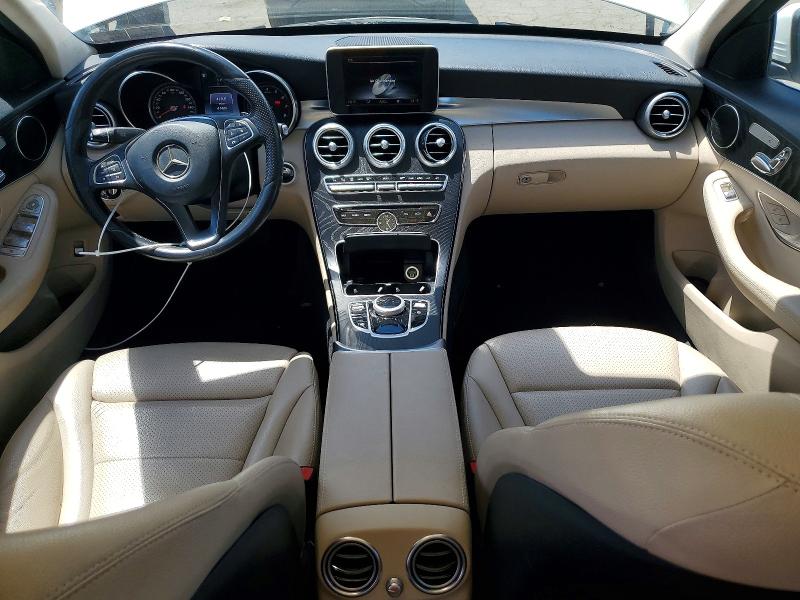 55527246 :رقم المزاد ، 55SWF4KB0HU205120 vin ، 2017 Mercedes-benz C مزاد بيع