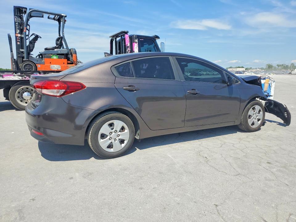 51965346 :رقم المزاد ، 3KPFL4A79HE161485 vin ، 2017 Kia Forte مزاد بيع