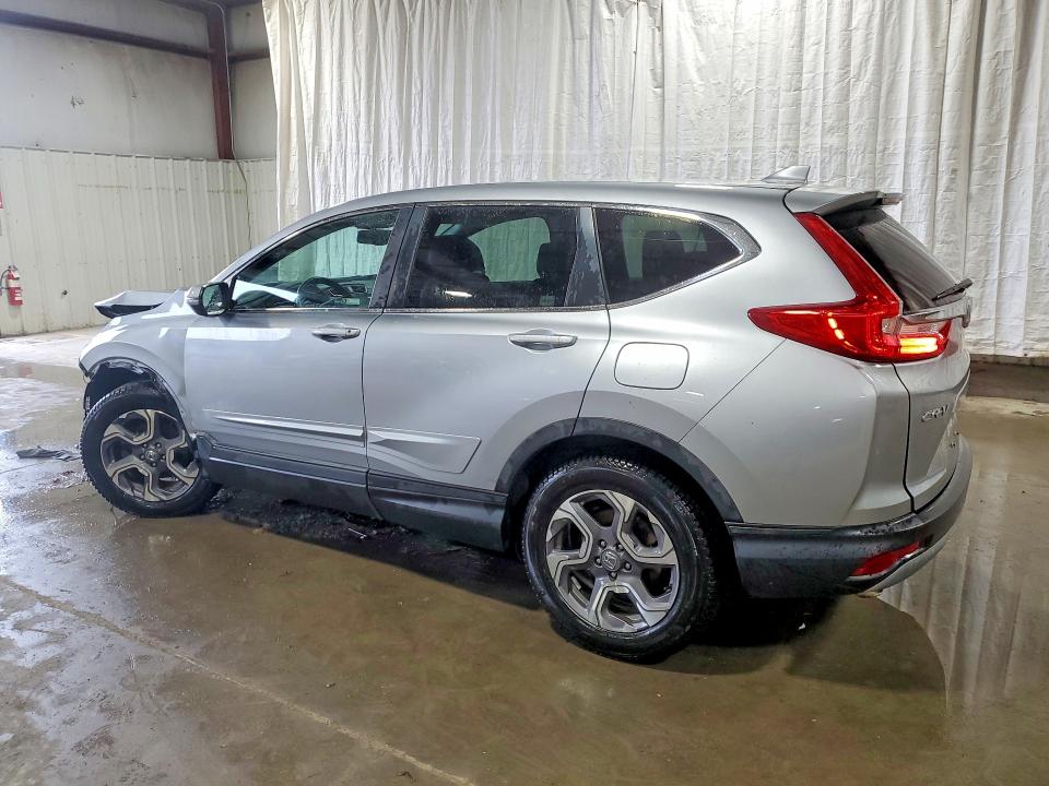 51849416 :رقم المزاد ، 7FARW2H84JE086478 vin ، 2018 Honda Cr-v مزاد بيع