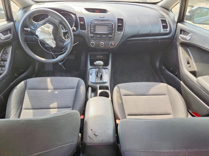 52391696 :رقم المزاد ، 3KPFL4A77HE045363 vin ، 2017 Kia Forte مزاد بيع