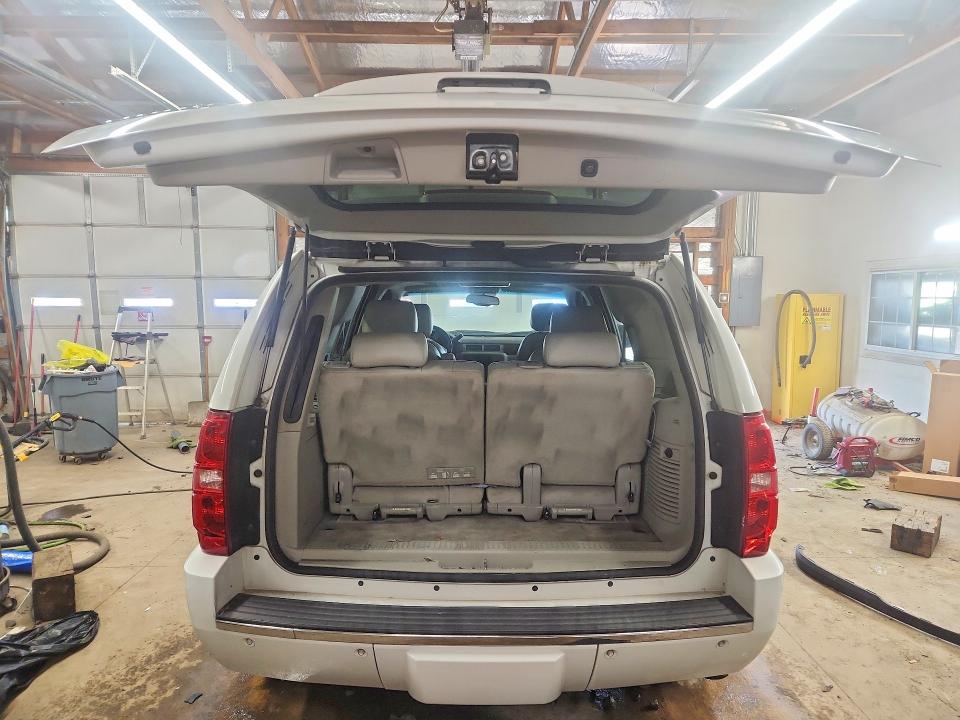 51838346 :رقم المزاد ، 1GNSKCE03BR115176 vin ، 2011 Chevrolet Tahoe مزاد بيع