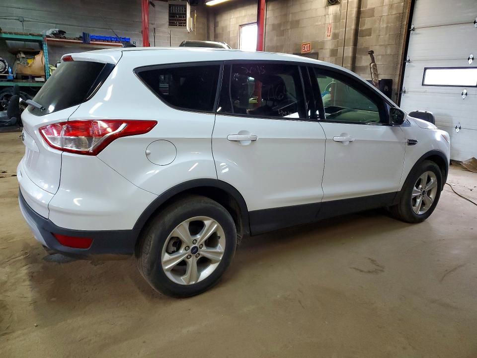 2015 Ford Escape მანქანა იყიდება აუქციონზე, vin: 1FMCU9GX0FUC70447, აუქციონის ნომერი: 50621246